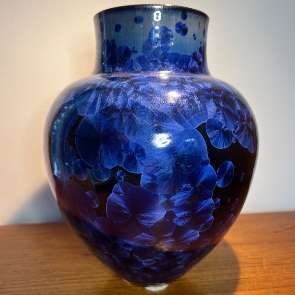 Signed Pottery Cobalt Blue Crystalline Vase Extra Large Porcelain 10” Tall - Picture 3 of 11